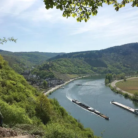 Dom wakacyjny Ferienhaus Alte Muehle Zell an der Mosel